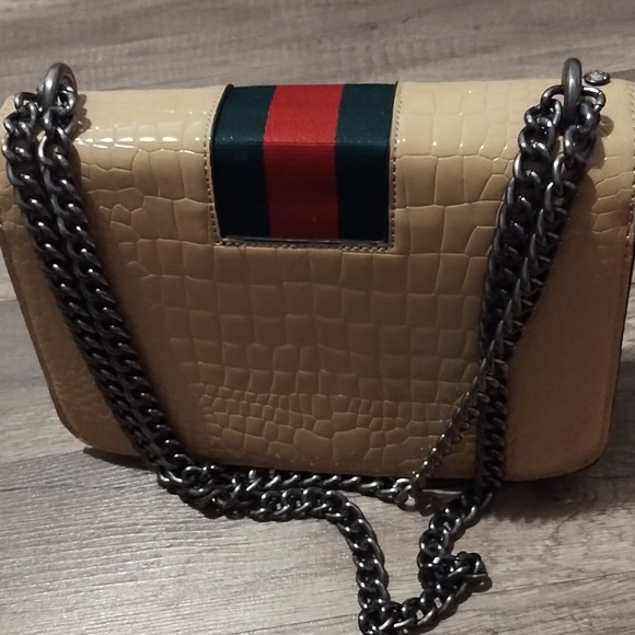 Patent leather purse - Picture 4 of 4